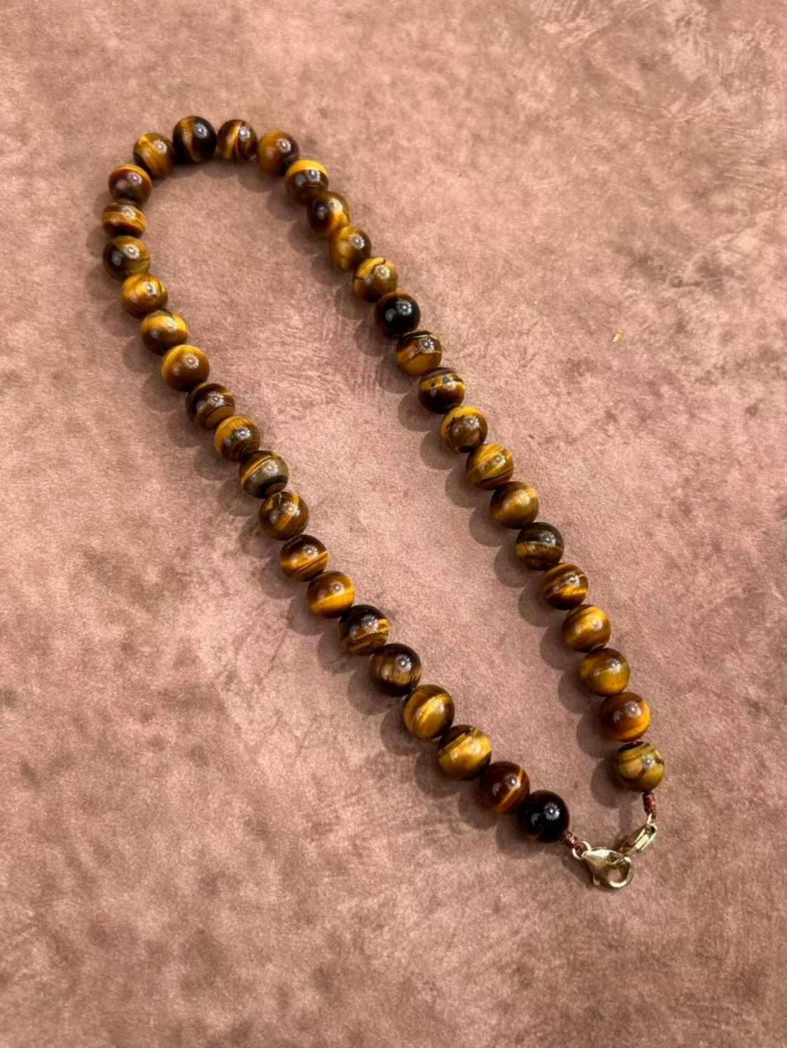 Collier simple en œil de tigre