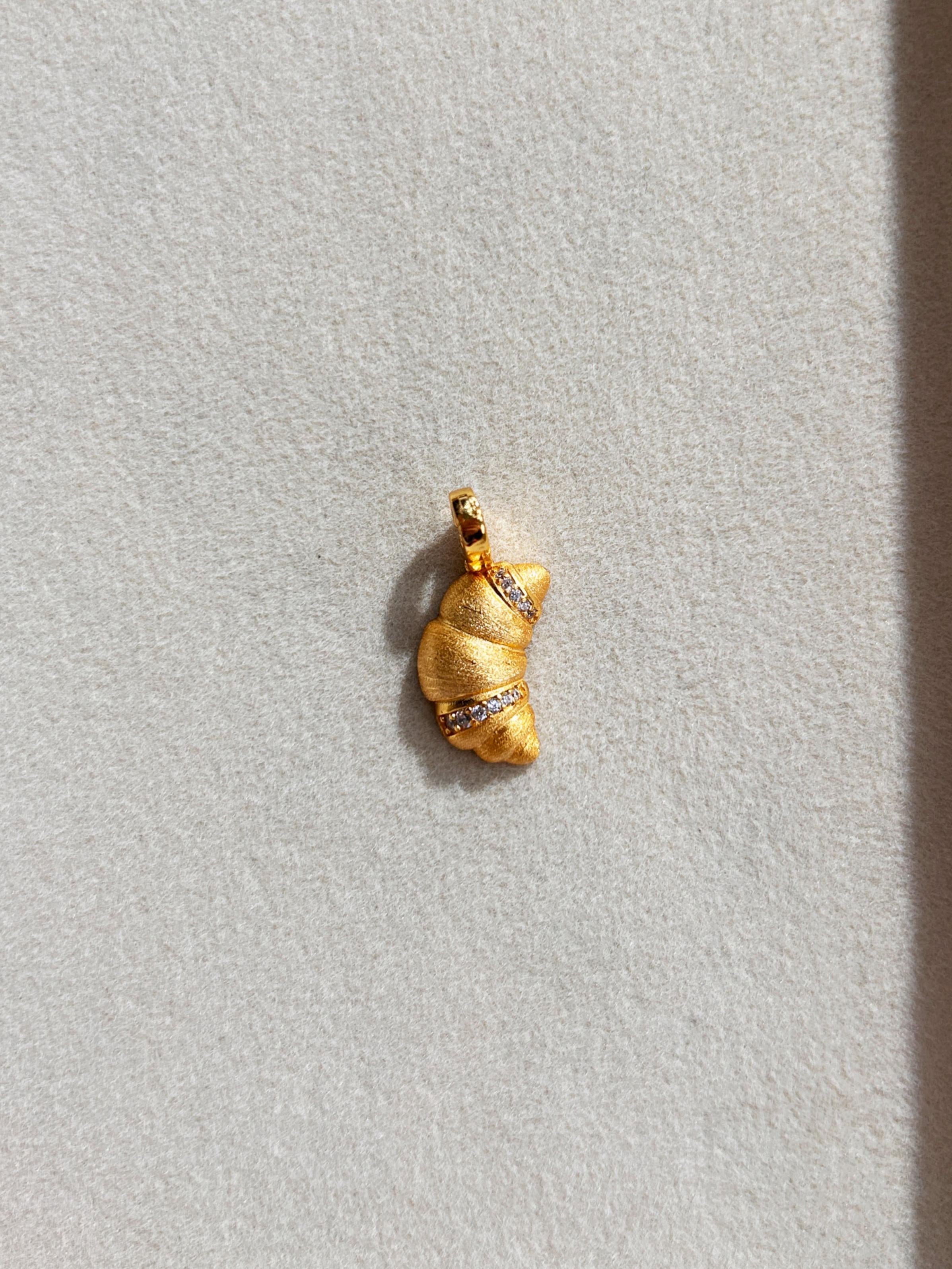 Pendentif croissant détachable