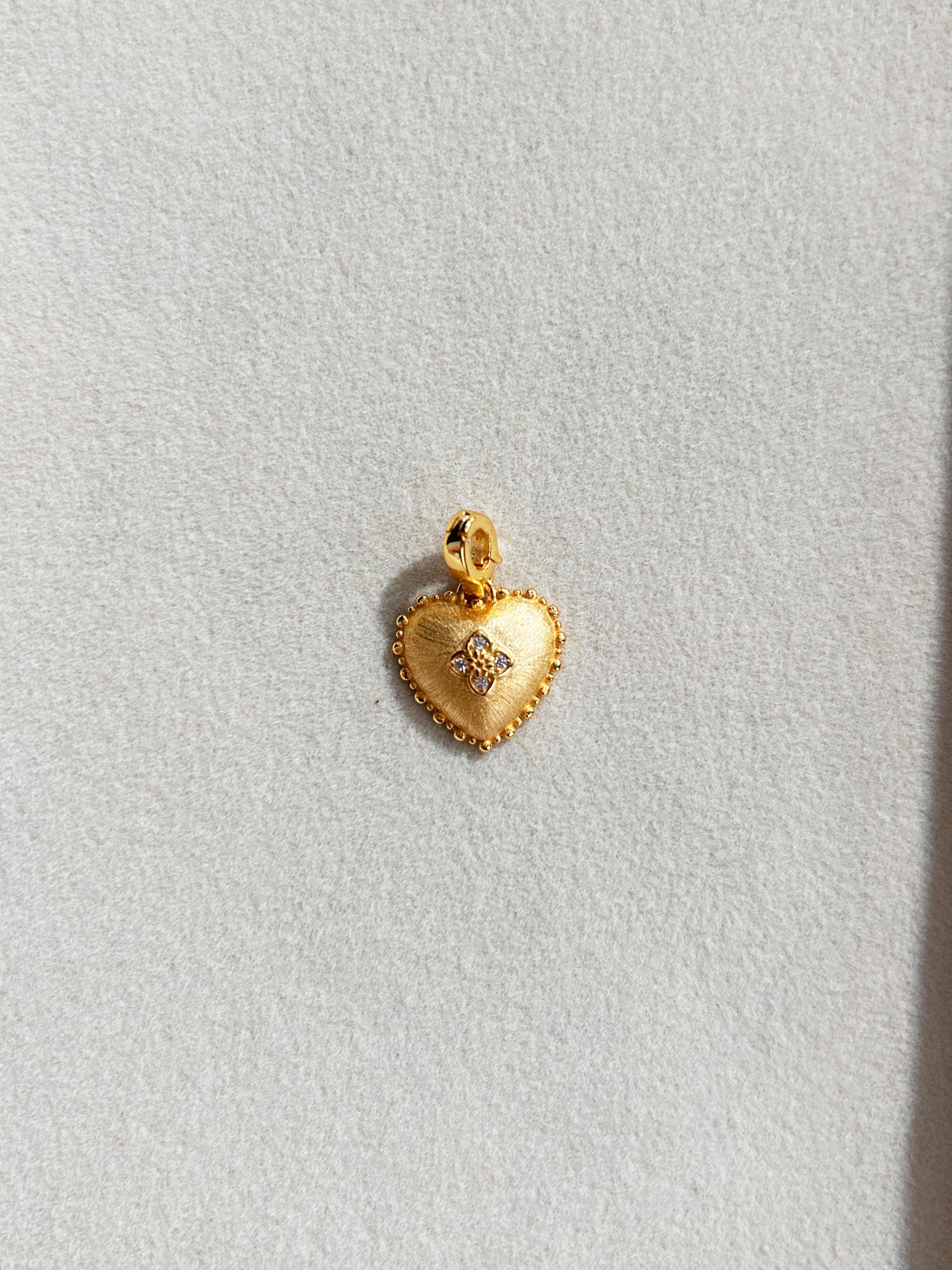 Pendentif en forme de cœur amovible