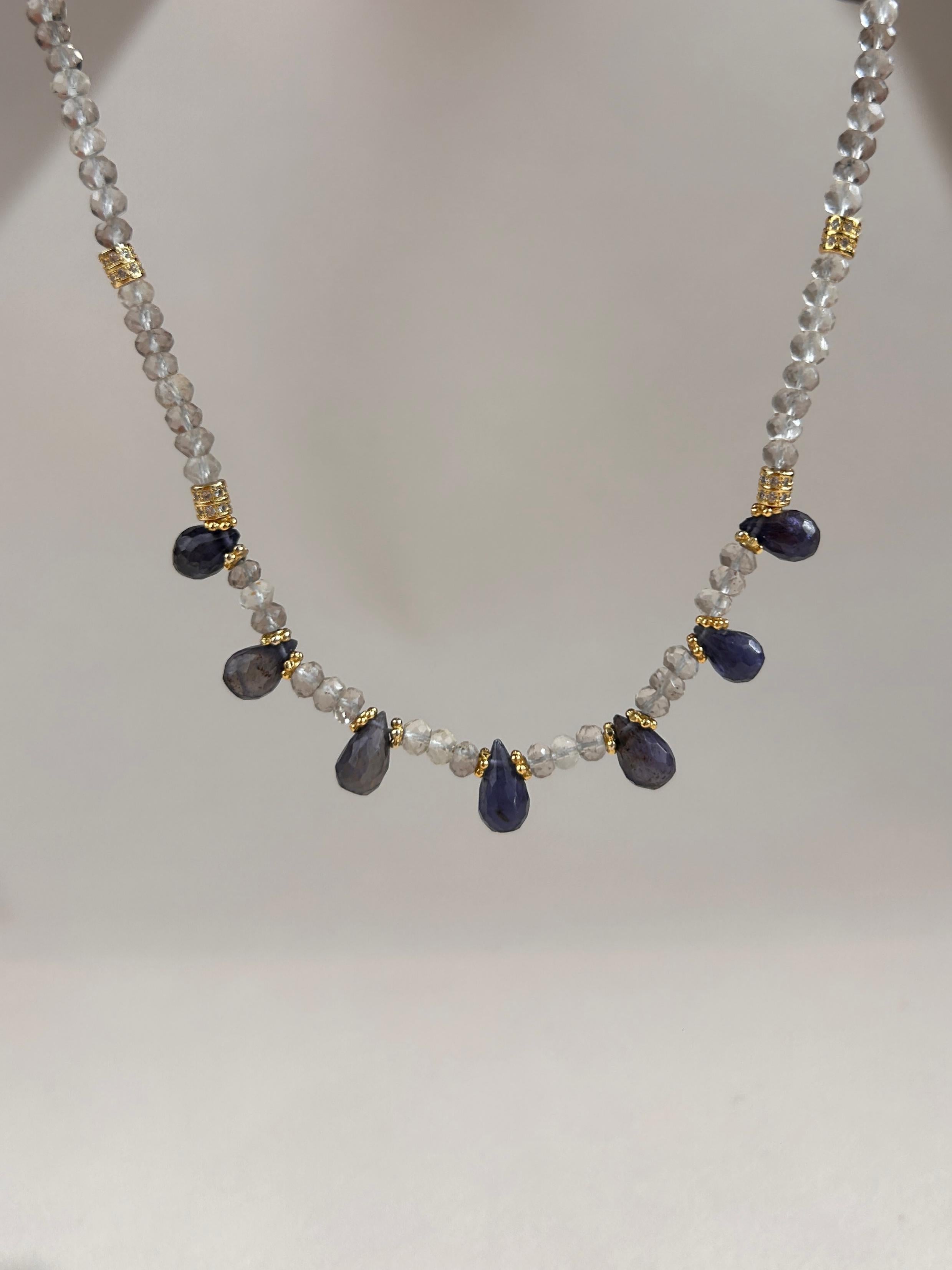 GOUTTE D'ANNECY Collier en kyanite et fumé en forme de goutte d'eau