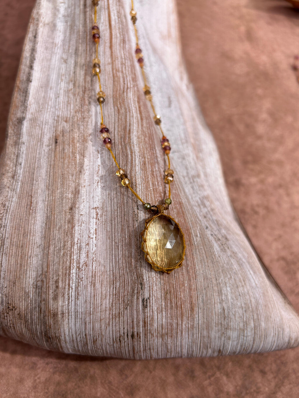 CHANCE Collier tissé en citrine