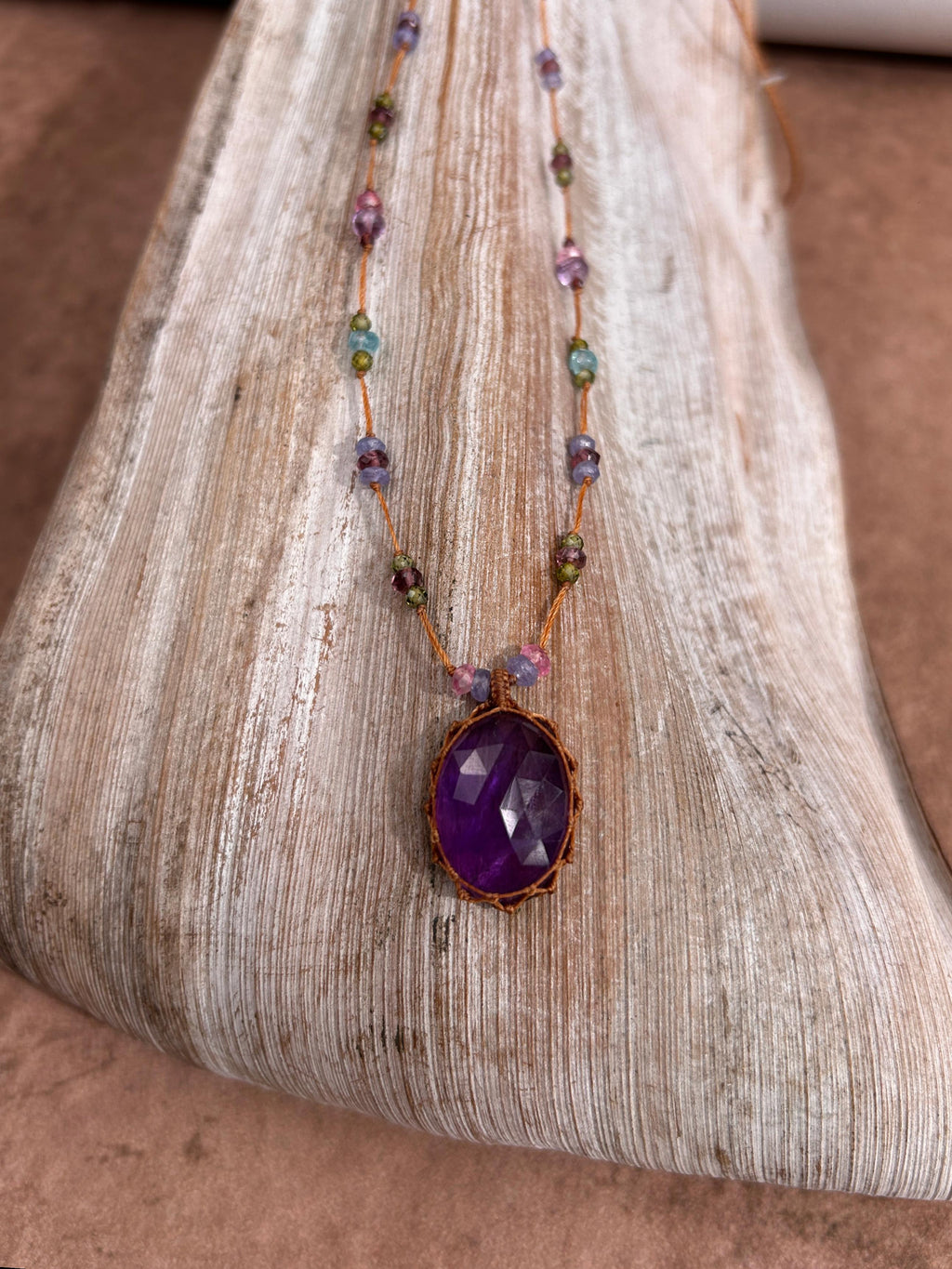 CHANCE Collier tissé en améthyste