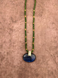 VÉNUS Pendentif en feldspath avec collier en diopside